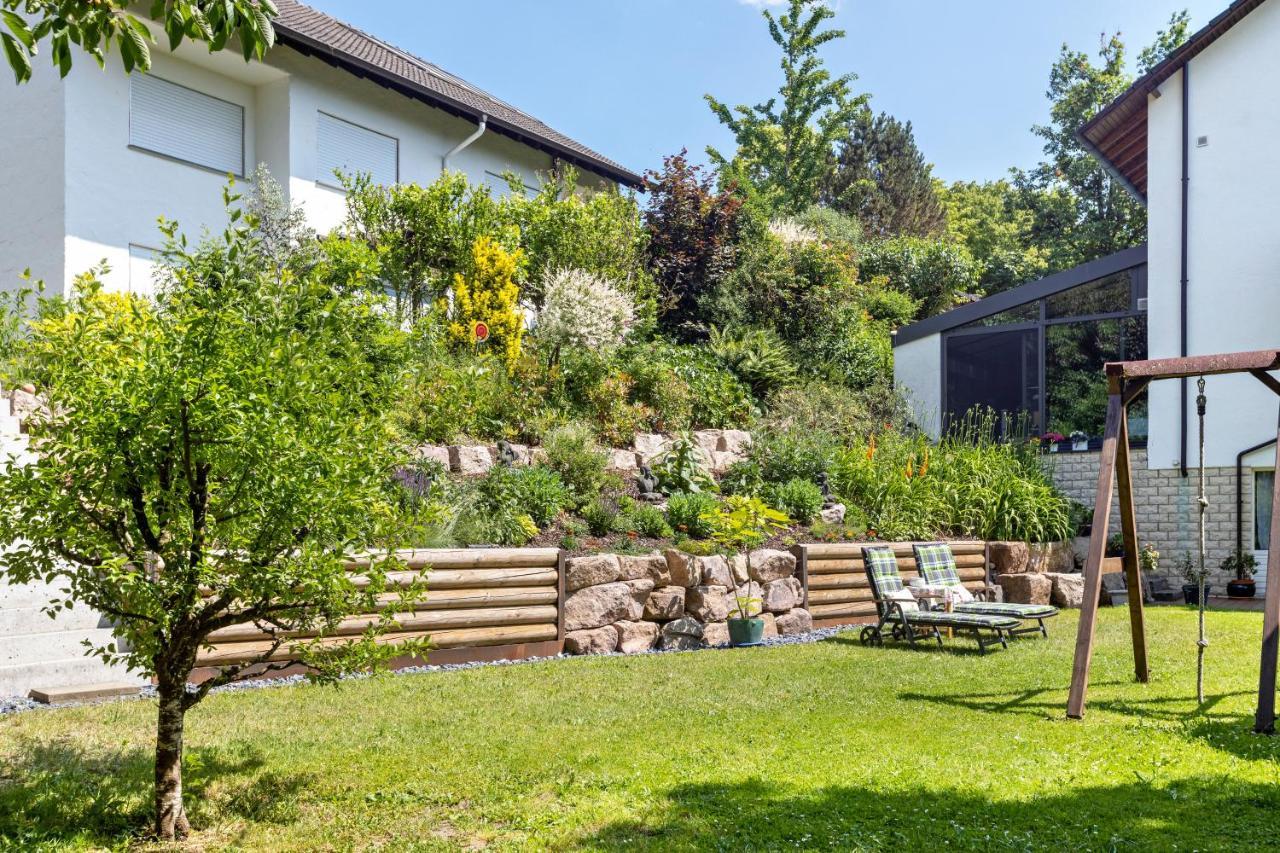 Haus Am Muehlenbach Apartamento Hilzingen Exterior foto